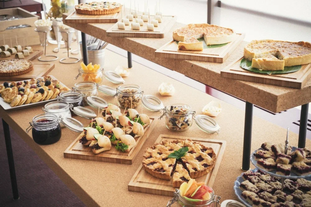 Проведение кофе-брейков: как сделать паузу вкусной и полезной